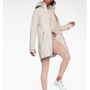 NWOT Athleta Cloudburst Rain Jacket Dove Grey